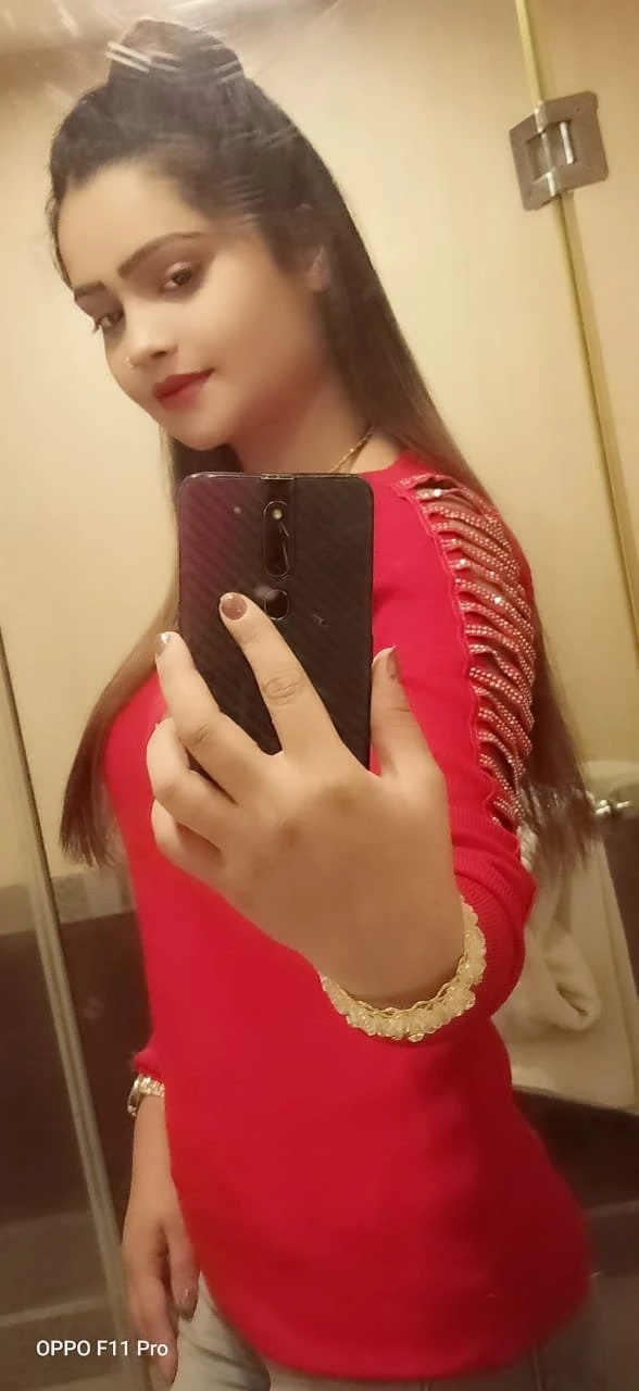 Mansi 2/3/5 Star Hotel Service – Indian escort in Mumbai — 2 / 5