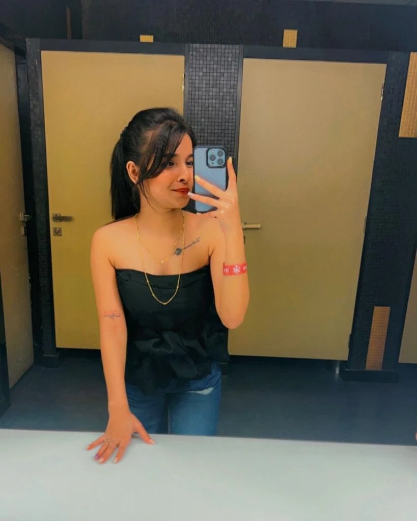 Priya High Profile Escort – Indian escort in Pune — 1 / 7
