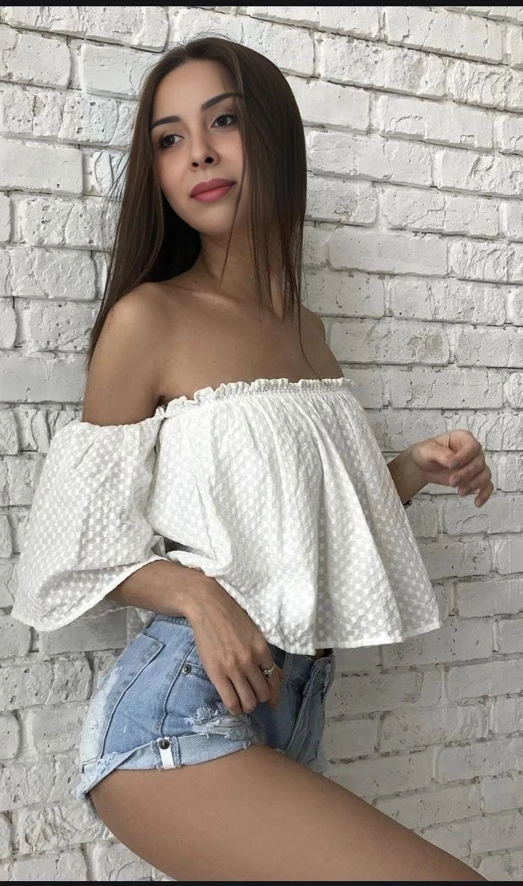 Nour – Lebanese escort in Beirut — 5 / 6