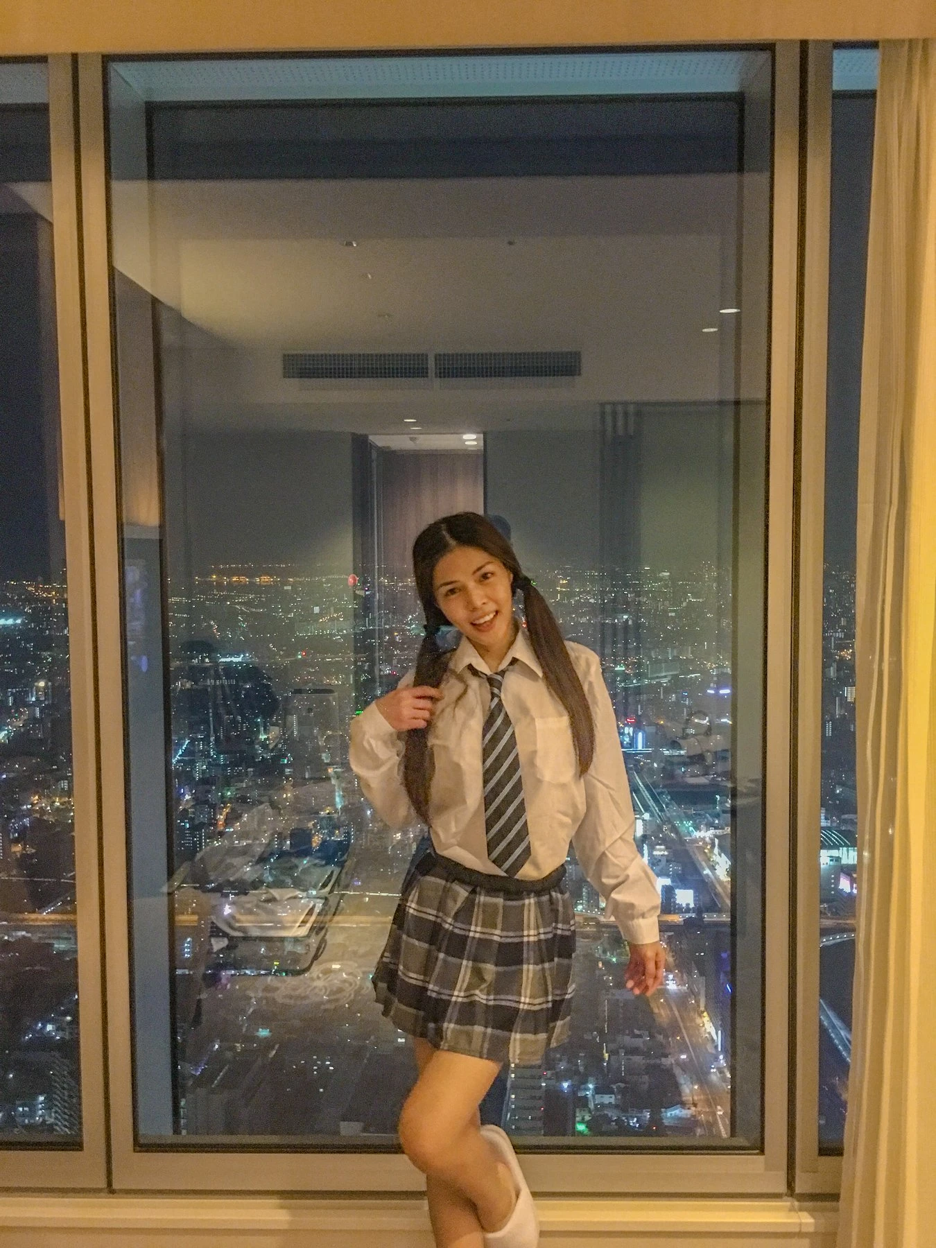 Minsohee or Call Me What You Want Babe – Vietnamese escort in Macao — 4 / 5