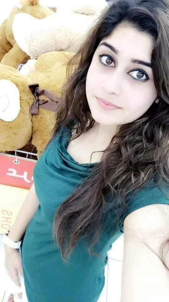 Mirha – Pakistani escort in Karāchi — 9 / 12