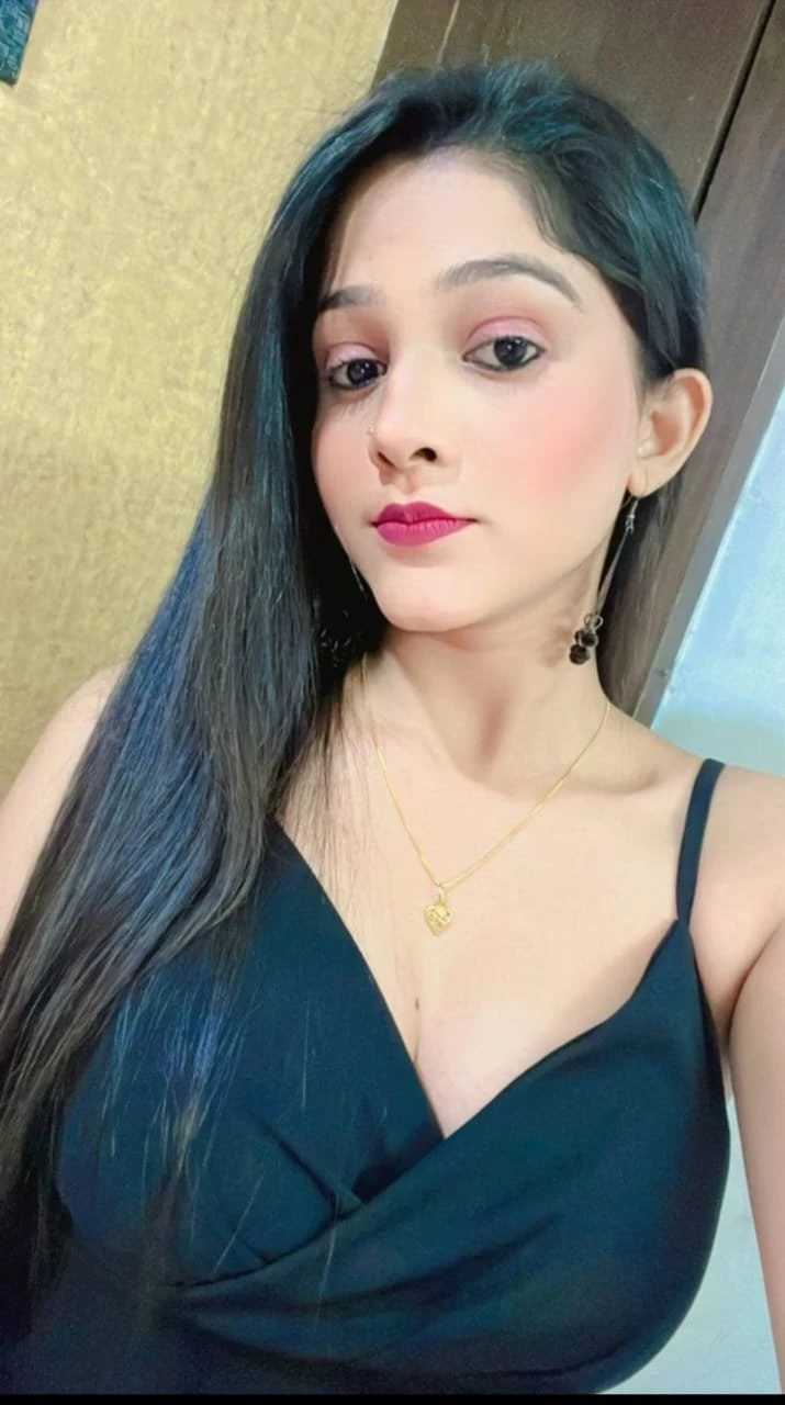 Nisha – Indian escort in Kochi — 3 / 5
