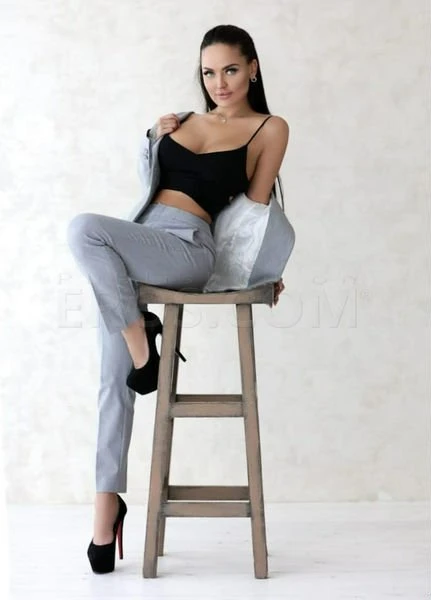 Juhi – Indian escort in Pune — 3 / 6