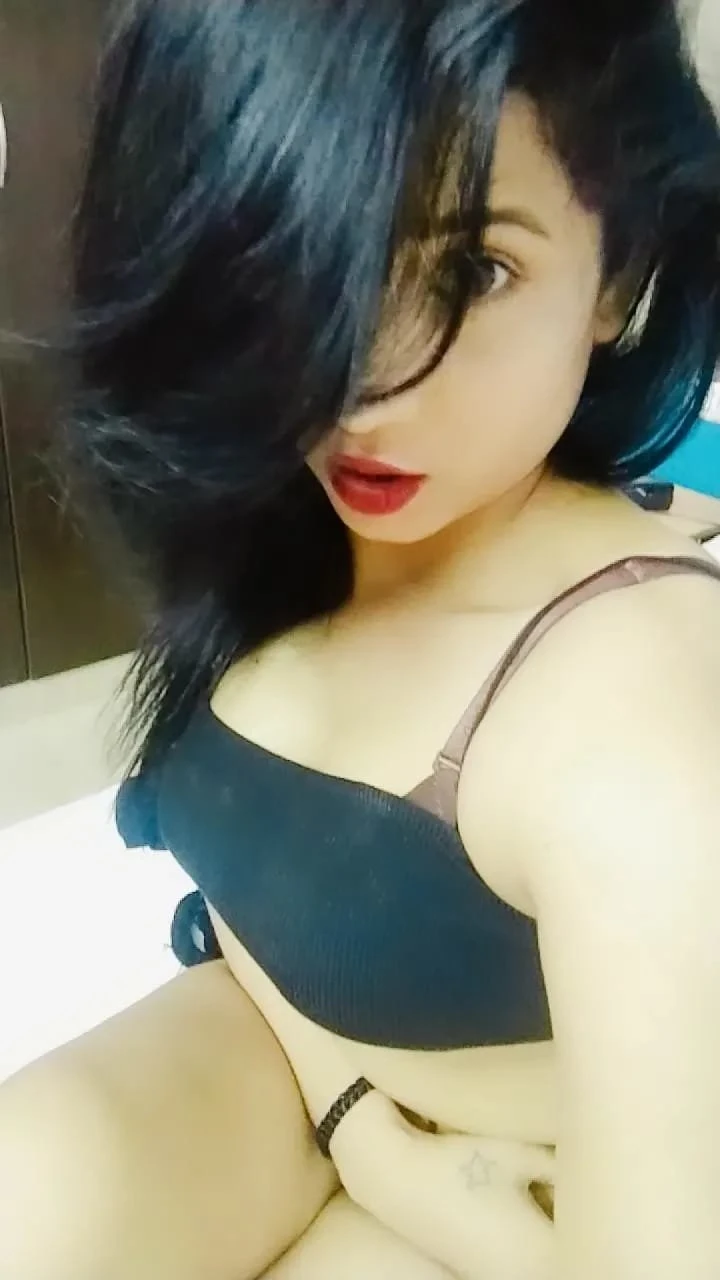 Cash Pay Outcall Hotel Service – Indian escort in Hyderabad — 6 / 7