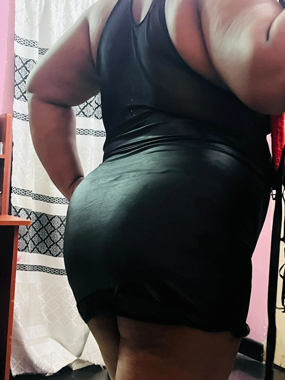 Tanisha – Sri Lankan escort in Colombo — 3 / 13