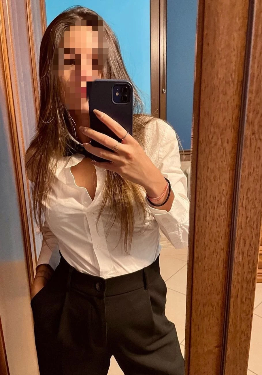 Kajal (No Need Advance) – Indian escort in Hyderabad — 5 / 6
