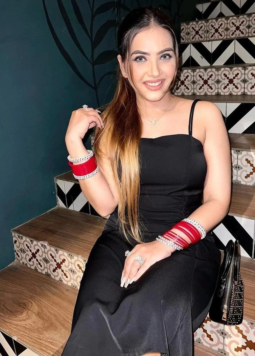 Rina – Indian escort in RIshikesh, Escort, Rishikesh