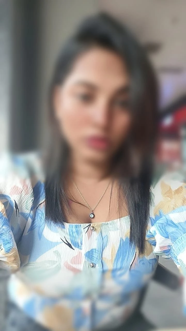Simran Velvet Desire – Indian escort in New Delhi — 2 / 5