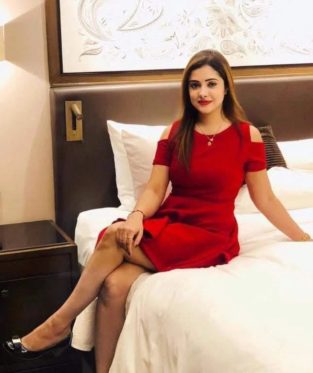 independent girl 5★star Luxury Hotel 247 – escort in Noida — 2 / 5