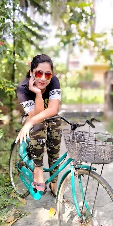 SAHELI MAITRA – Indian escort in Hyderabad — 4 / 5