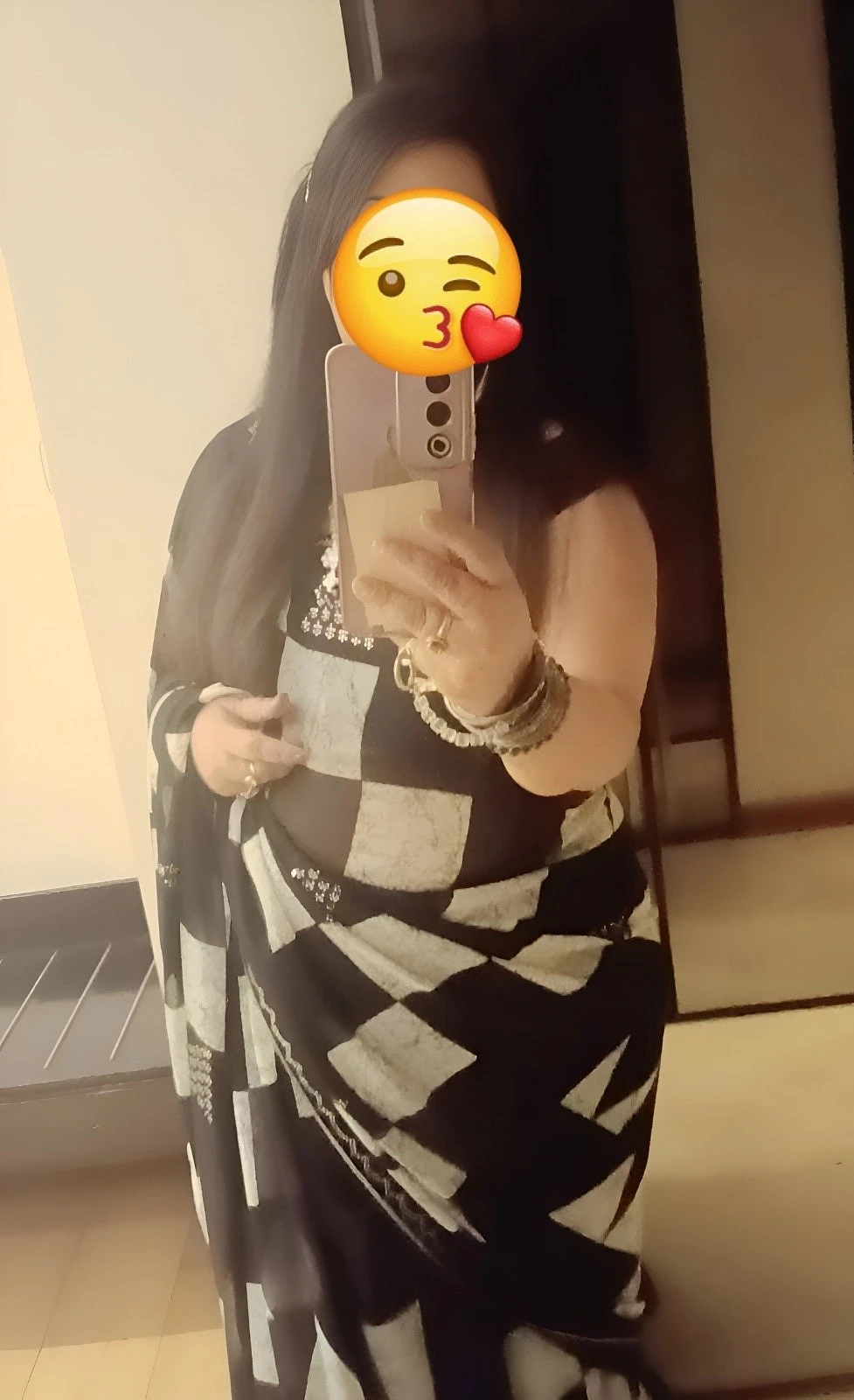 Punjabi Woman House Wife – Indian escort in Indore — 5 / 8