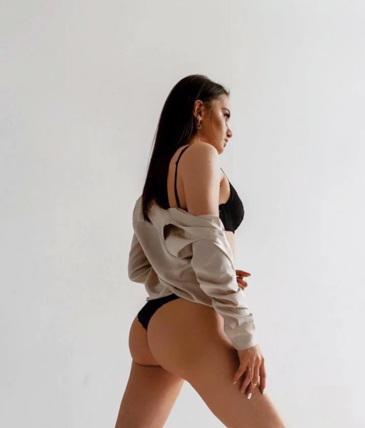 BELLA ❤ Best – Estonian escort in Beirut — 4 / 11