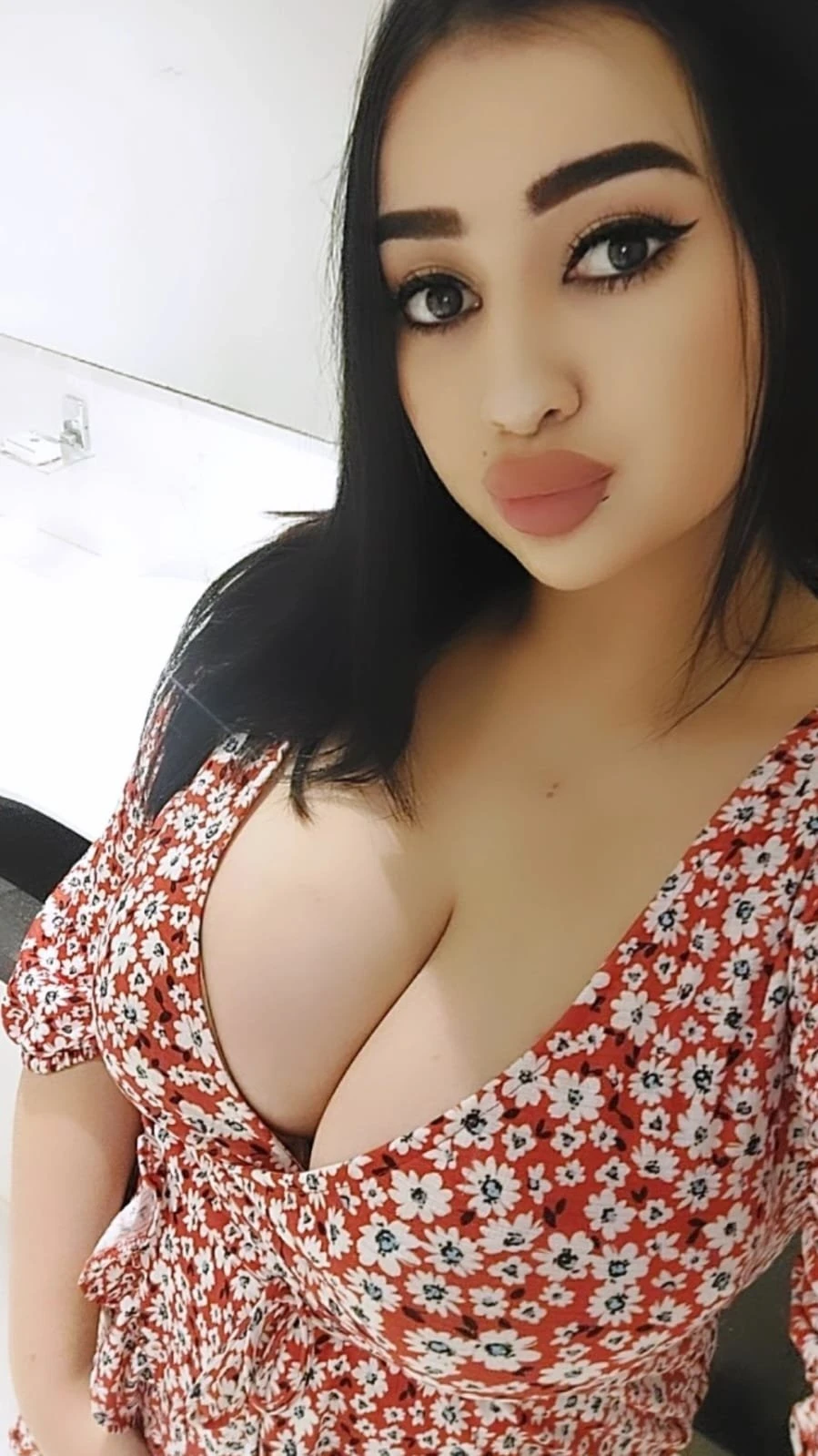 Lucknow 5 Star Hotel escort service – Indian escort agency in Lucknow — 3 / 7
