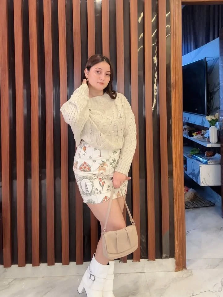 Aparna – Indian escort in Vadodara, Escort, Vadodara
