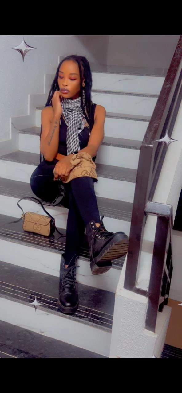 Abigail Hot Babe – South African escort in Pune — 14 / 27