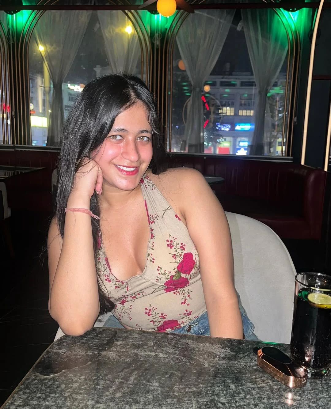 Kinjal Soini – Indian escort in Navi Mumbai — 2 / 3