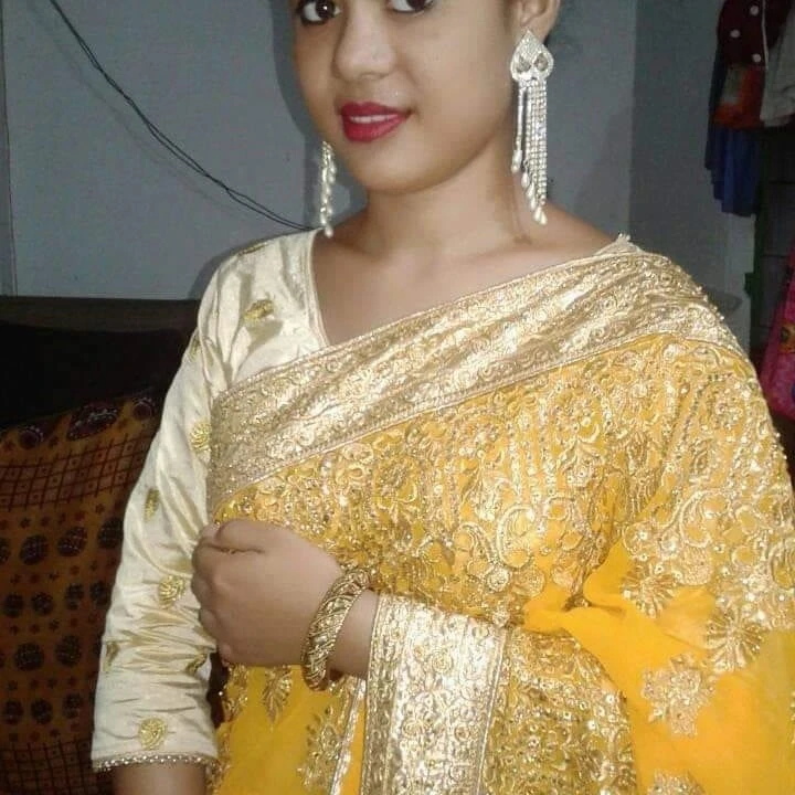 Puja Bose – Indian escort in Kolkata — 2 / 11