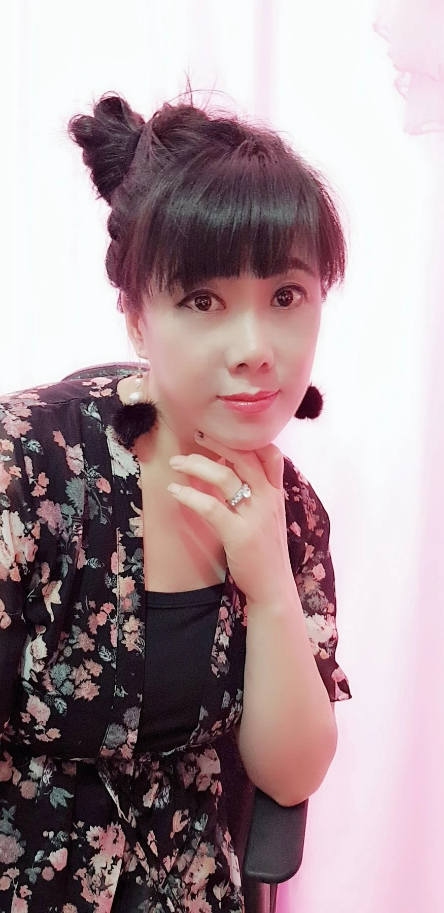 Elegant Korean Girl Lucy – Croatian escort in Colombo — 3 / 7
