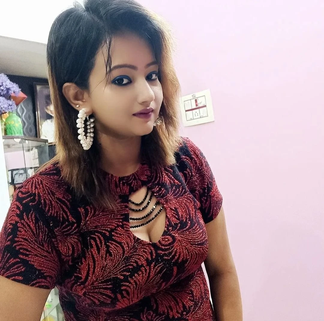 Megha Singh – Indian escort in Pune — 4 / 5