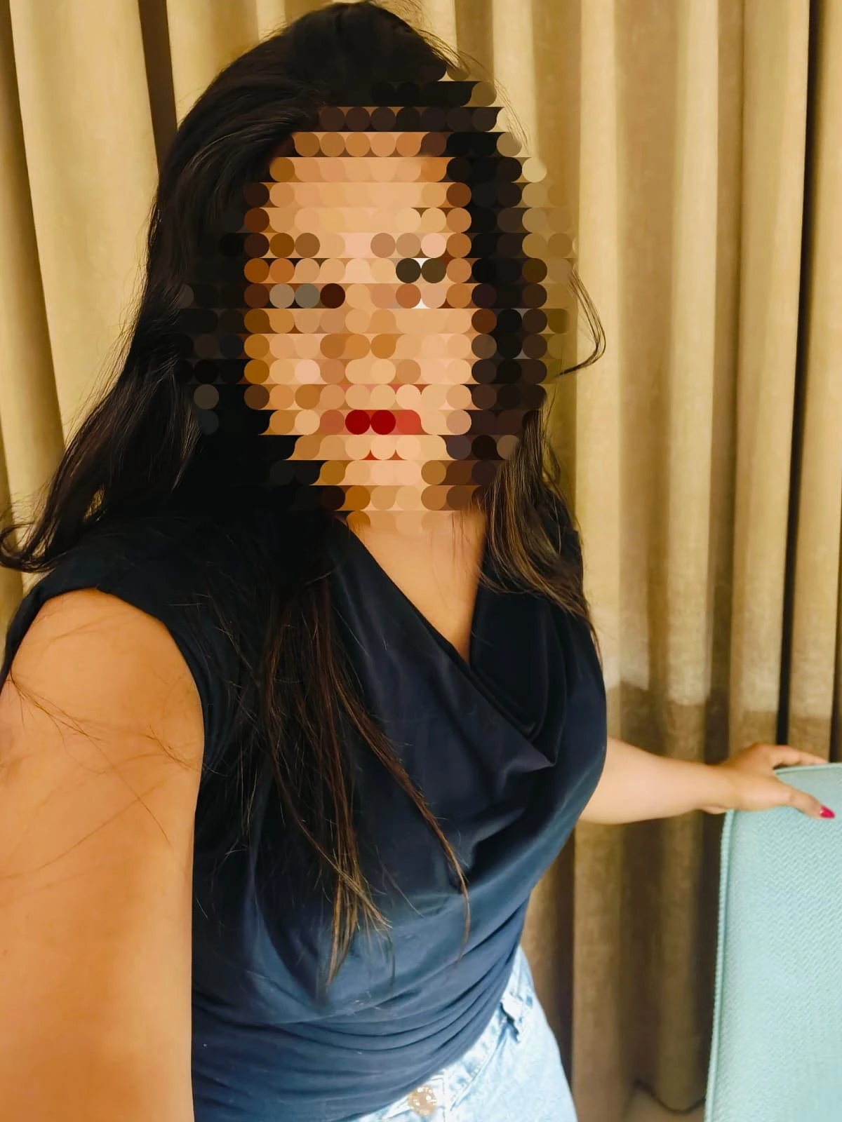 Anamika Lee – Indian escort in Mumbai — 4 / 5
