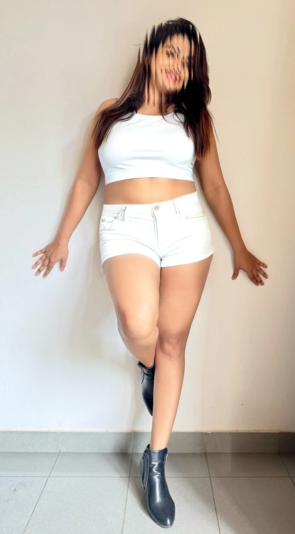 A Masterclass in Pleasure n Personality – Sri Lankan escort in Colombo — 4 / 22