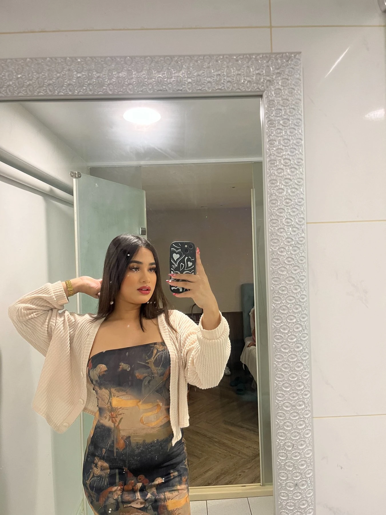 Sexy Babe (3some available) – Saudi escort in New Delhi — 3 / 5
