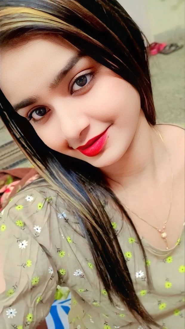 Monika Singh – Indian escort in Mumbai — 4 / 5