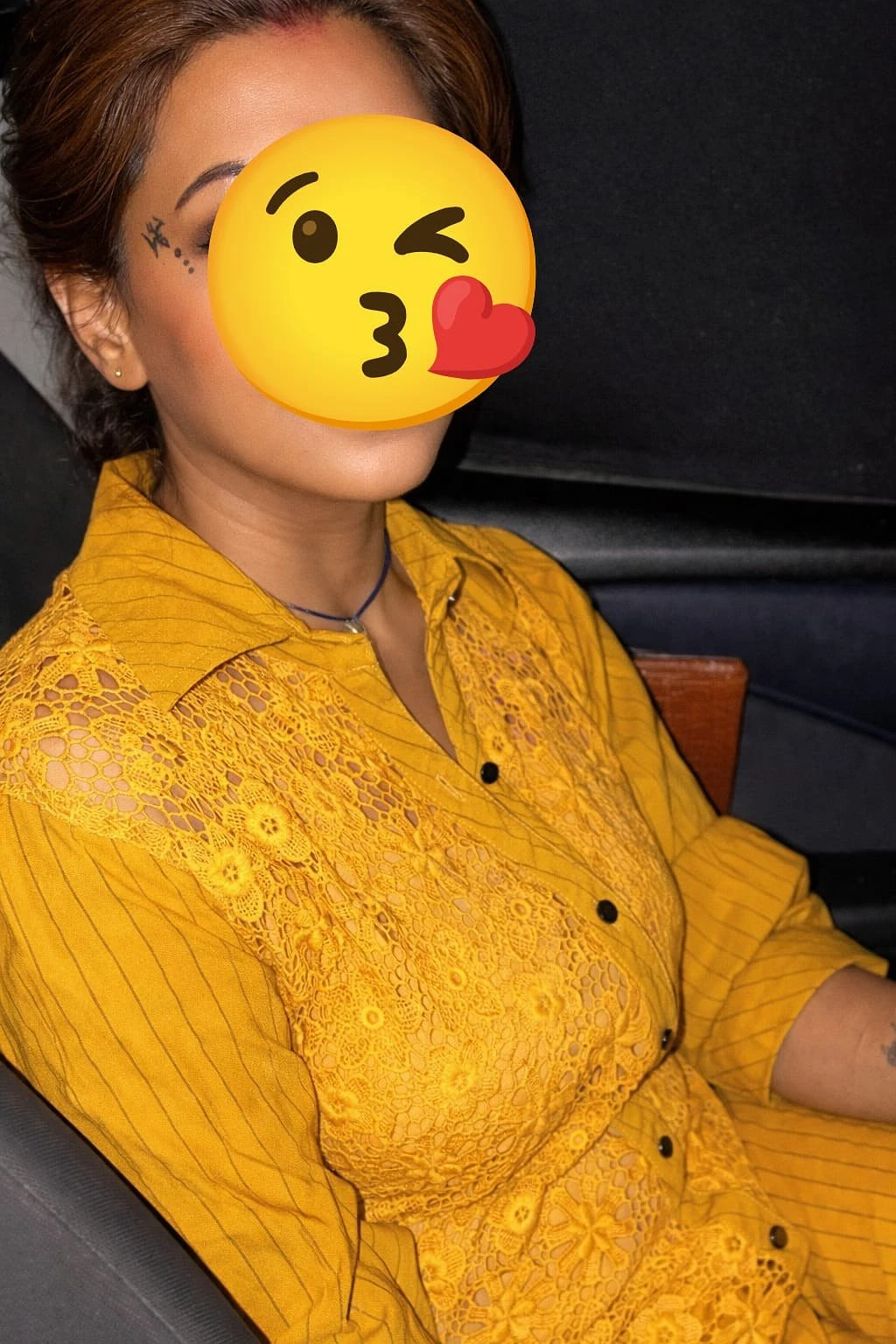 Kriti – Indian escort in Noida — 2 / 4