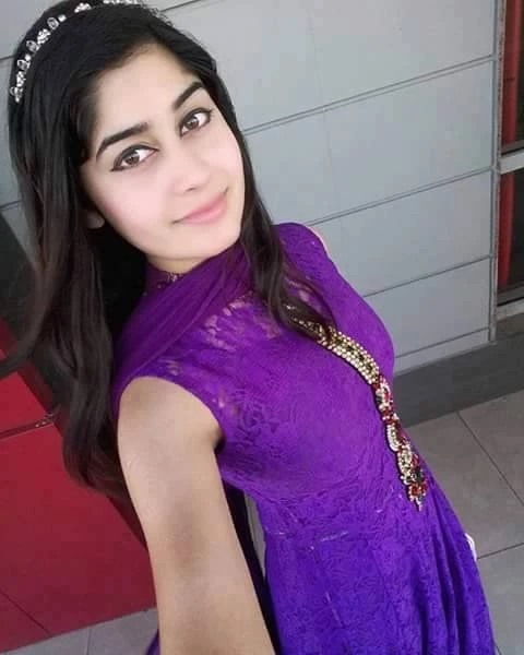 Haniya Khan – Pakistani escort in Islamabad — 5 / 11