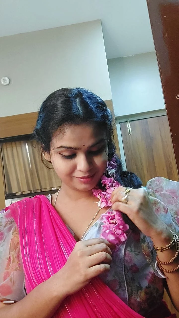 SAKSHI INDEPENDEN༒🦋( Real meet&cam)🦋༒ – Indian escort in Pune — 7 / 10