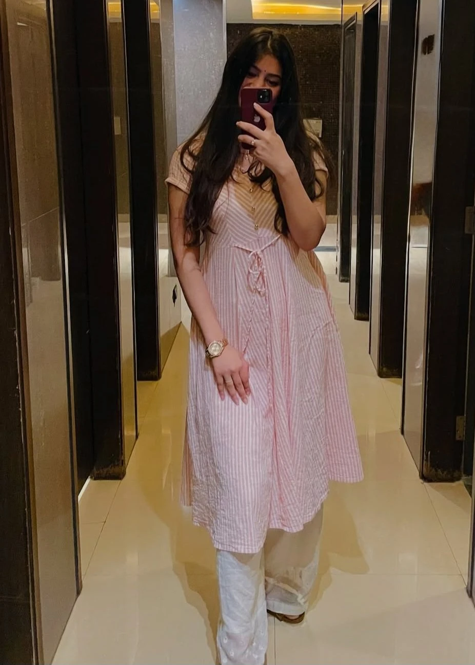 Bhavna – Indian escort in Hyderabad — 3 / 4