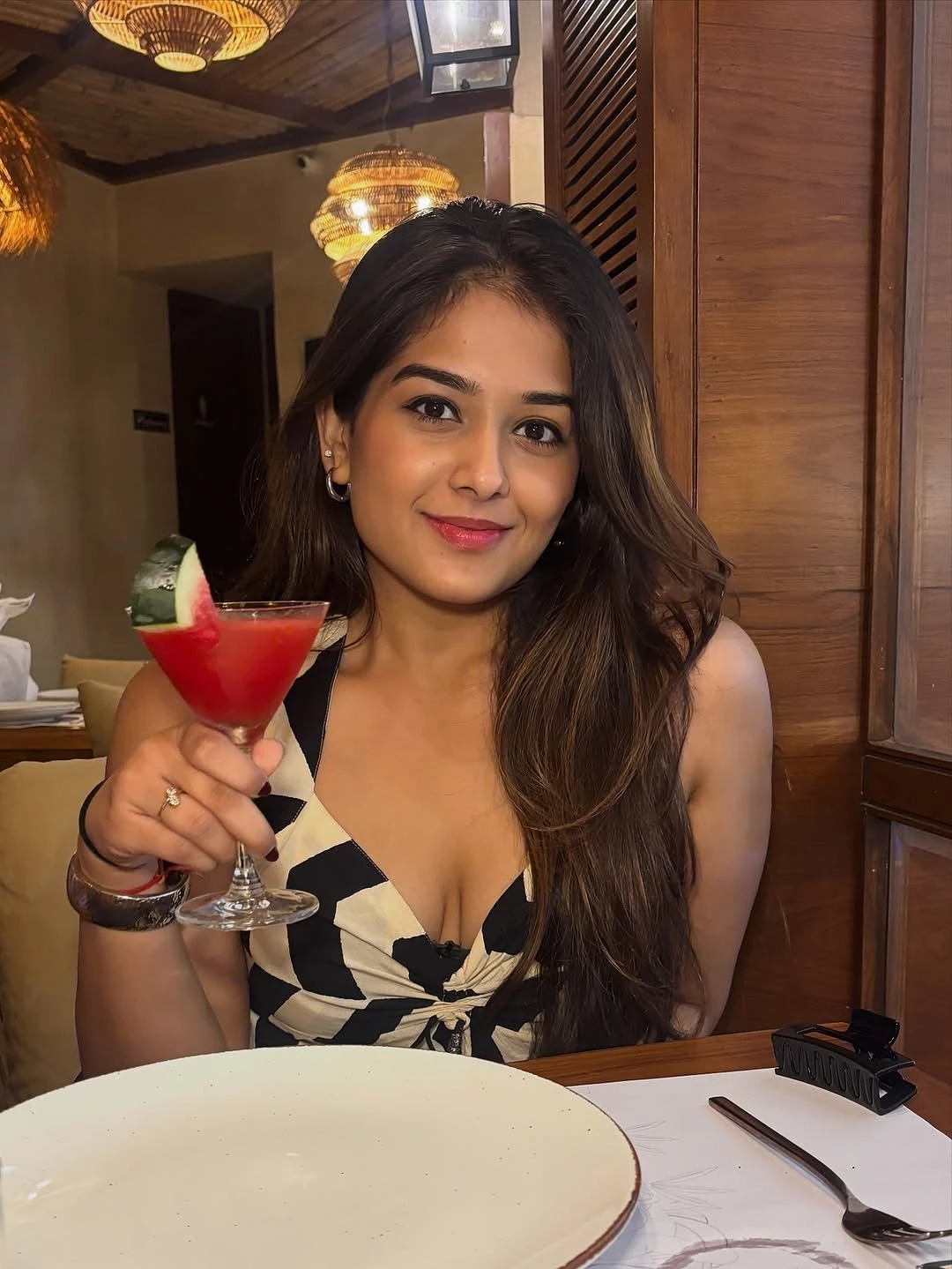 Chaaya – Indian escort in Mumbai — 2 / 5