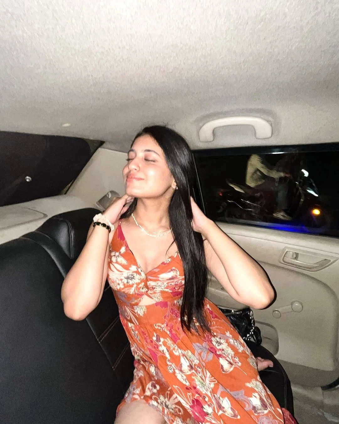 Aarna – Indian escort in Thiruvananthapuram — 4 / 5