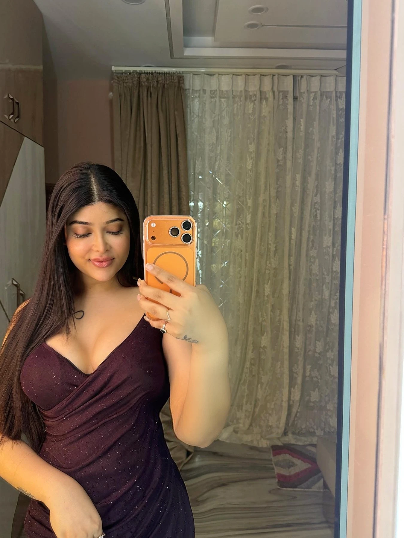 Aphrodite for NUDE CAM SHOW,SEXTING 🥵🥵 – Indian escort in New Delhi — 30 / 31