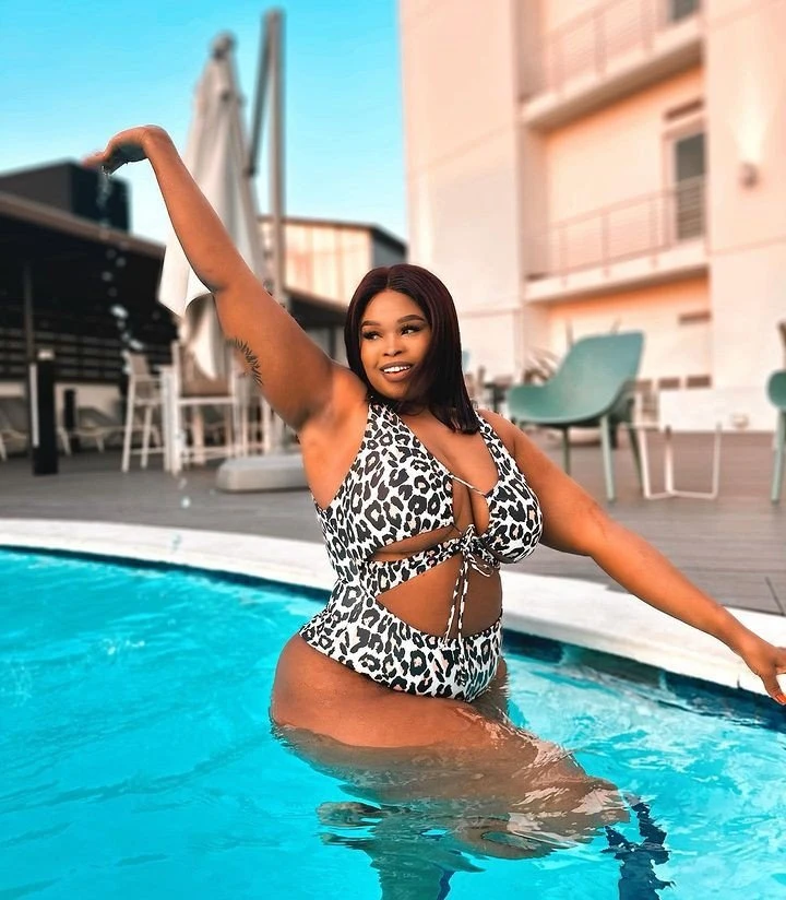 Thick Madam – South African dominatrix in Beirut — 3 / 7