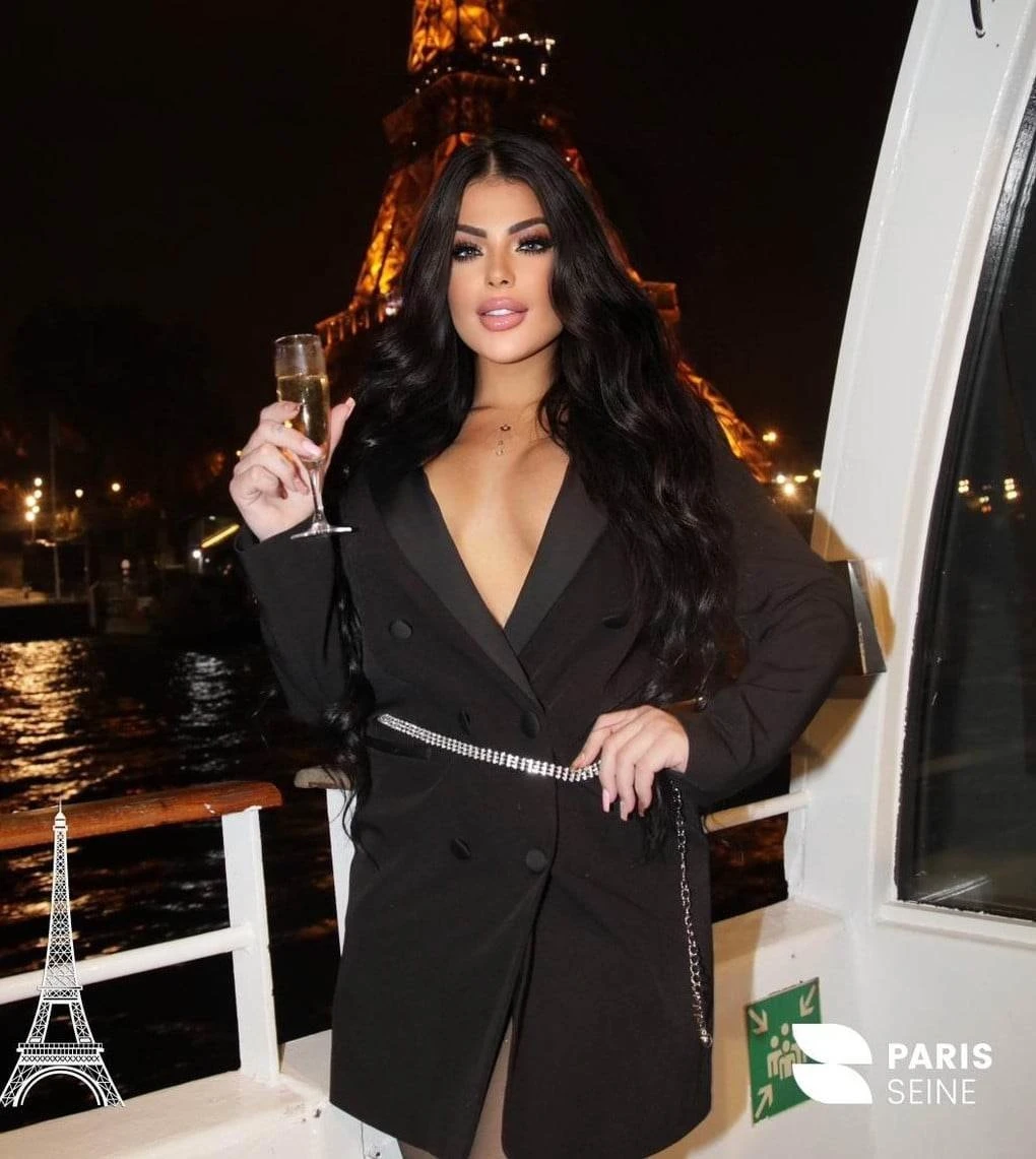 SOFIA VIP sweet Latina 100% real – Colombian escort in Malta — 8 / 10