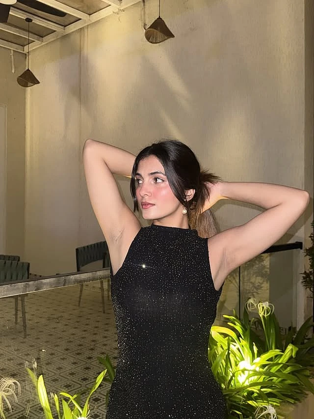 Ananya – Indian escort in Hyderabad — 3 / 9