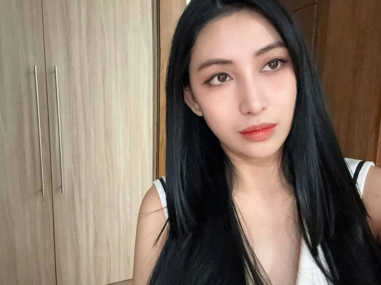 Korean big butt cum baby – South Korean escort in Pyeongtaek — 8 / 11