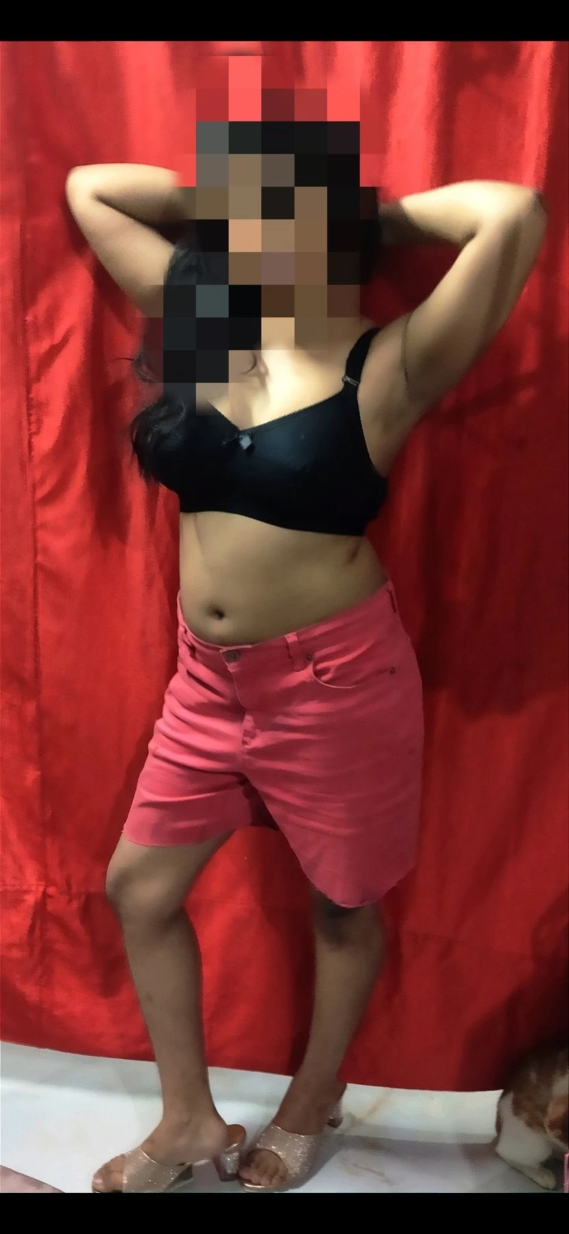 Priya – Indian escort in Mumbai — 2 / 3
