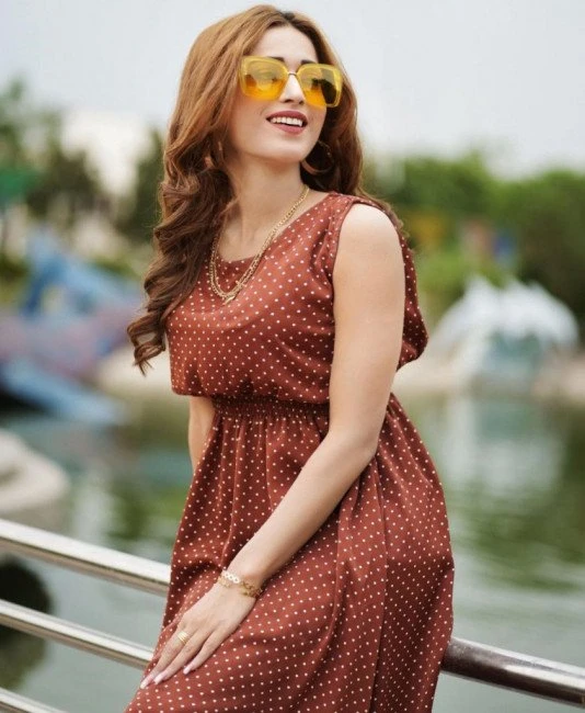 Kashf I Karachi escorts I call girl KHI – Pakistani escort in Karāchi — 10 / 15