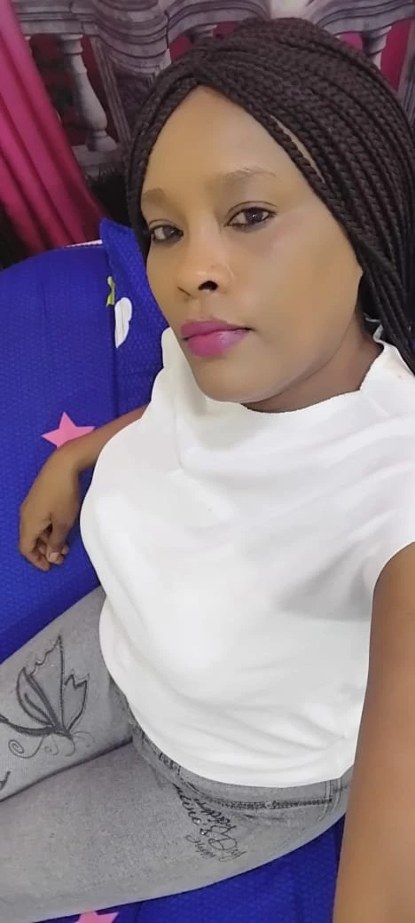 Ellah – South African escort in Rajkot — 2 / 3