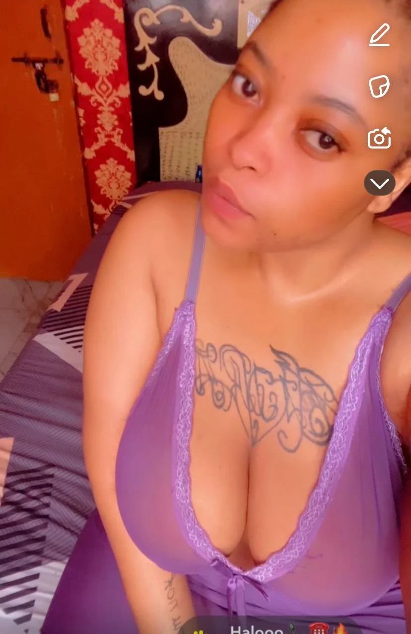 Delicious Phoebe +91/82838//60163 – South African escort in Kolkata — 3 / 4
