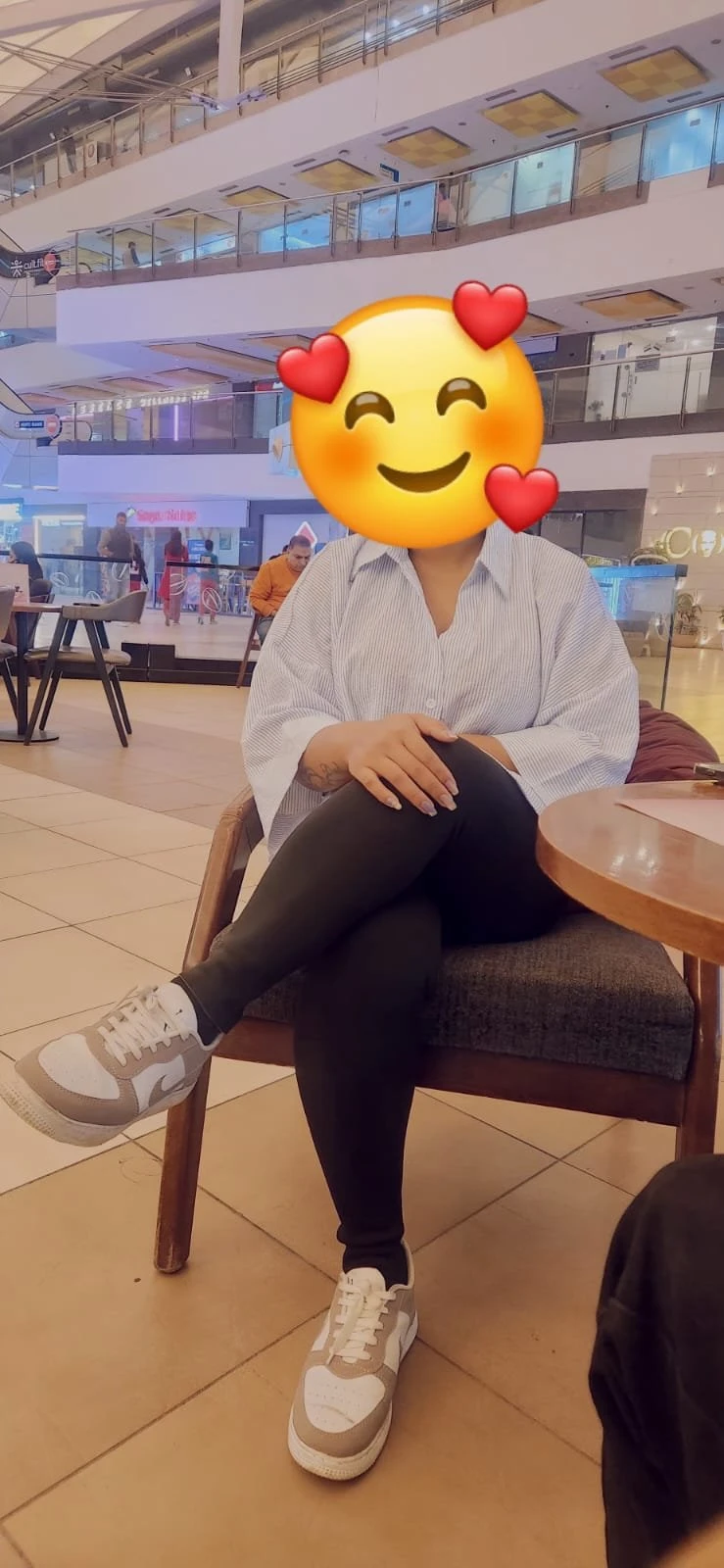 UNIQUE EROTIC EXPERIENCE IN 5 STAR HOTEL – Indian escort in New Delhi — 3 / 6