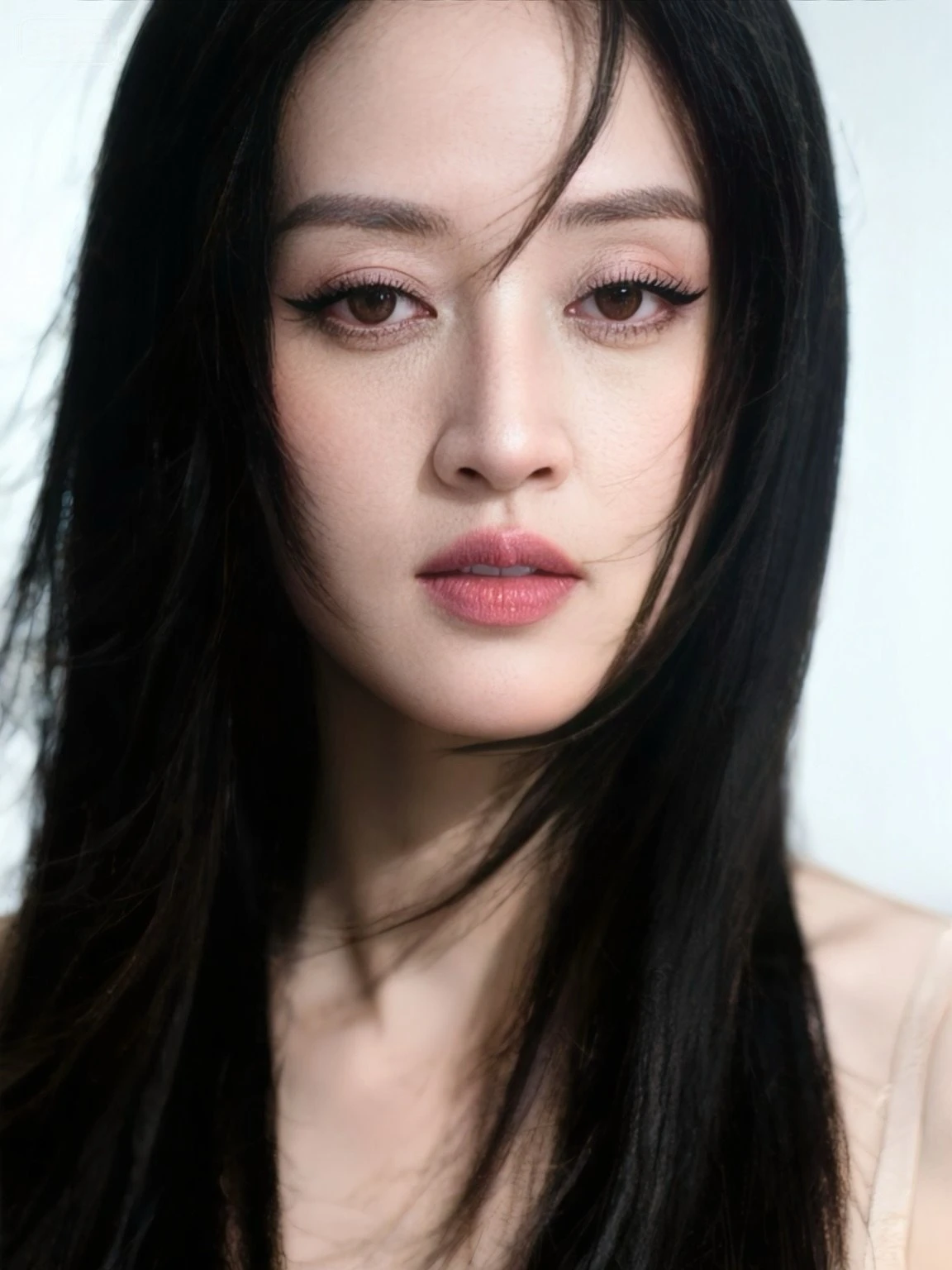 Arina – Vietnamese escort in Hanoi — 6 / 7