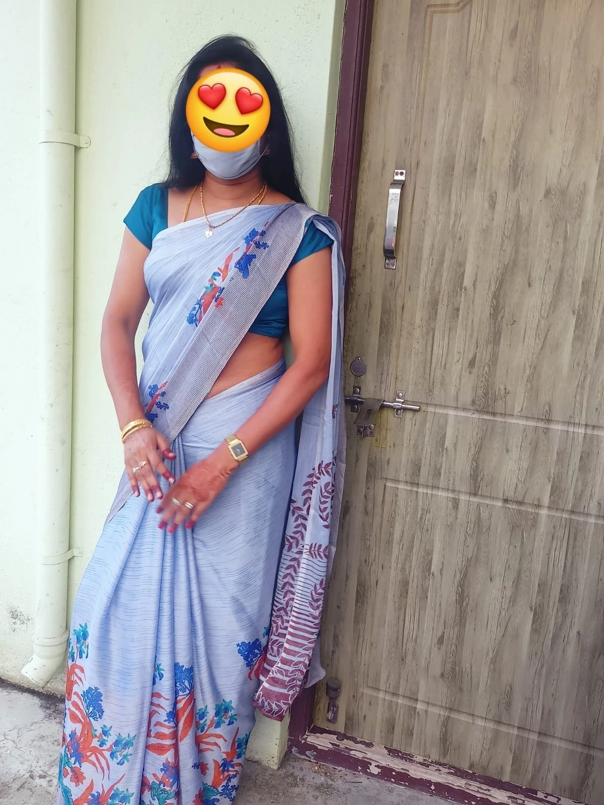 Rekhanaidu video call available – Indian escort in Bangalore — 9 / 12