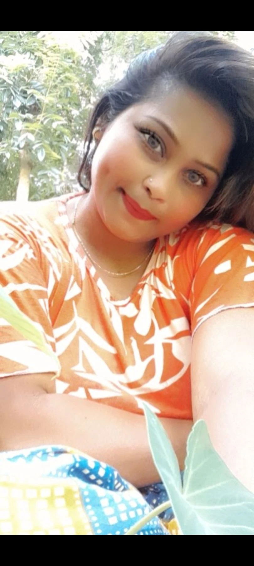 Anjali Singh – Indian escort in Mumbai — 1 / 2