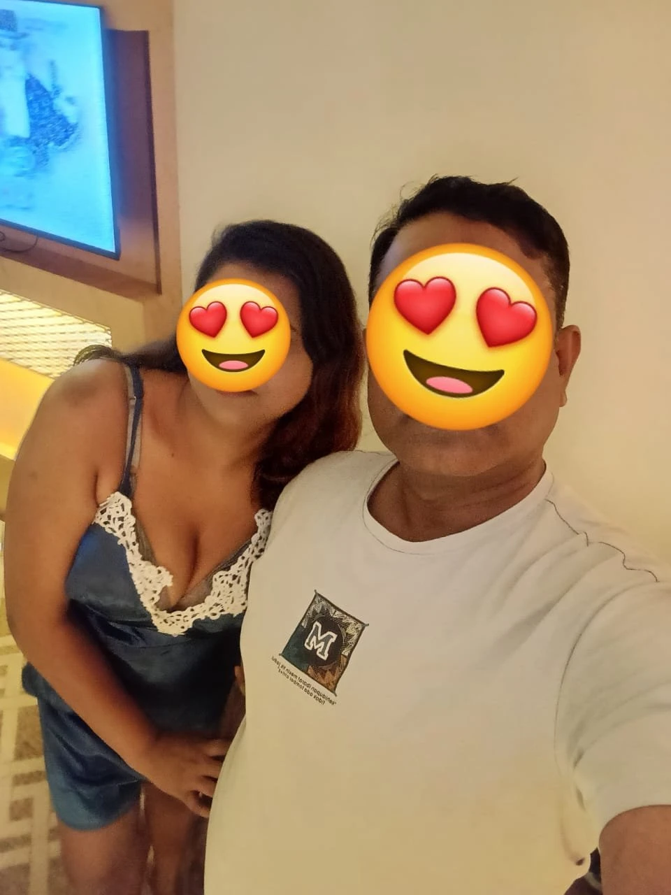 Chathu and Samantha – Sri Lankan adult performer in Colombo — 6 / 9