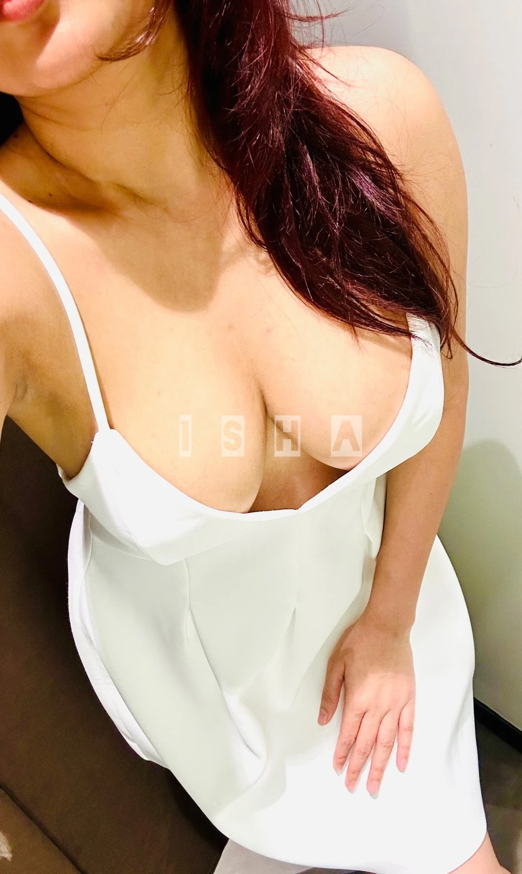 Isha – Indian escort in Hyderabad — 18 / 25