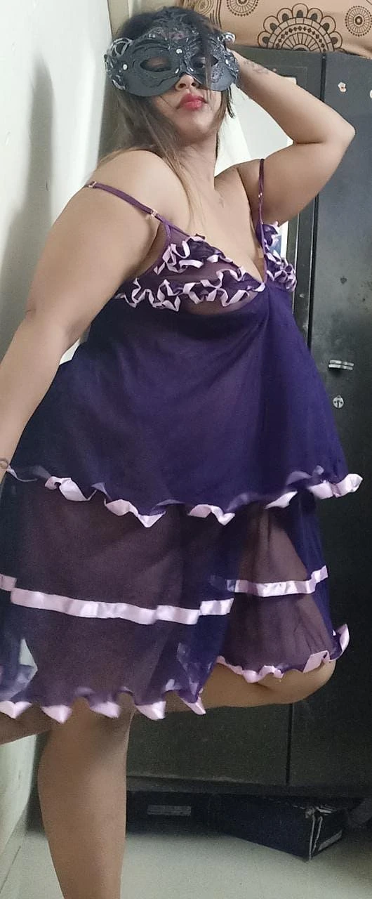 Sexy Namira – Indian escort in Mumbai — 17 / 30