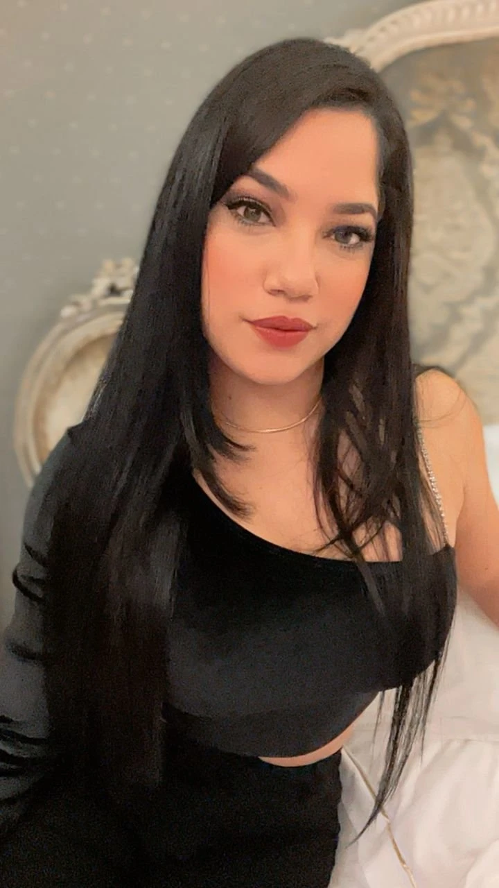Sara – Argentinean escort in Malta — 2 / 5